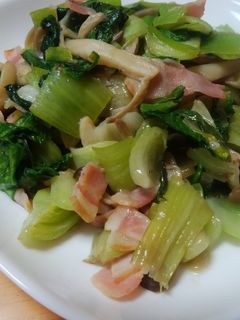 青梗菜とベーコンの中華炒め-レシピのメイン写真