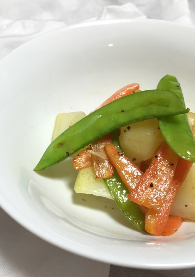 きぬさやとじゃが芋の炒め物-レシピのメイン写真