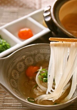 寄せ鍋で〆マロニー-レシピのメイン写真