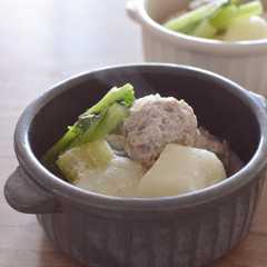 รูปของ 肉団子と蕪の豆乳クリーム煮