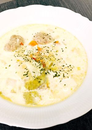 ミートボールのスープ〈やよい会〉-レシピのメイン写真