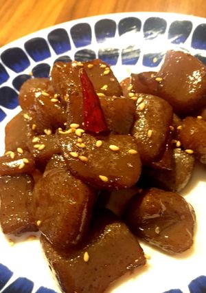 冷蔵庫で1週間保存◎こんにゃくの甘辛煮-レシピのメイン写真