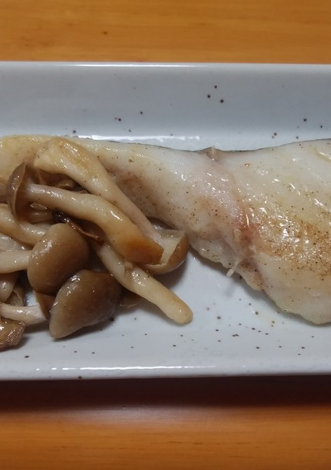 鱈としめじの塩コショウ焼き-レシピのメイン写真