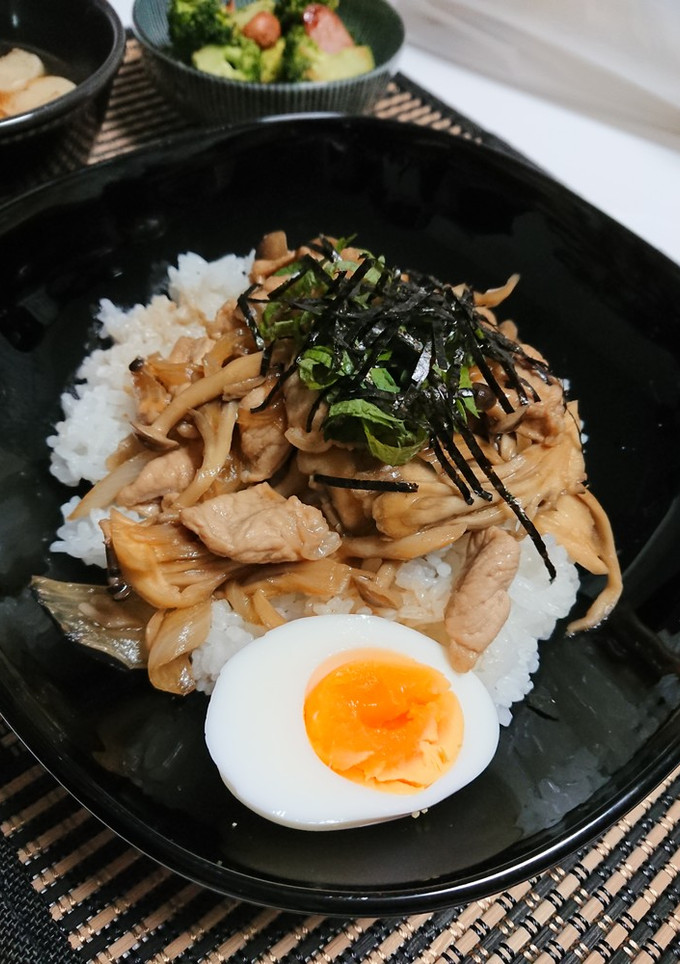 【簡単】きのこたっぷり◎きのこ豚丼-レシピのメイン写真