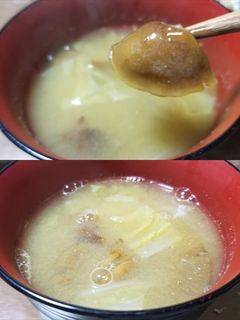 開きナメコと白菜の味噌汁-レシピのメイン写真