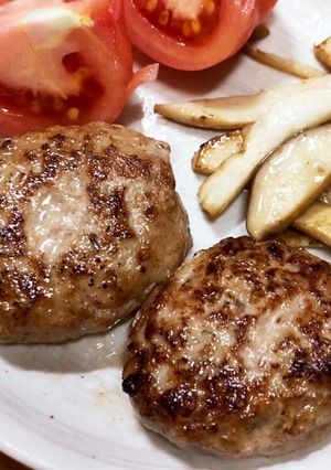 簡単☆シャキシャキれんこん入りハンバーグ-レシピのメイン写真
