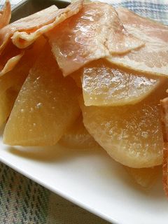 土鍋で♪大根のベーコン煮-レシピのメイン写真