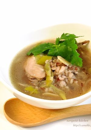 炊飯器de簡単♡ほっこり♡雑穀米の参鶏湯-レシピのメイン写真