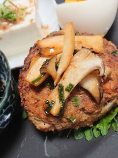 【簡単】和風煮込みハンバーグ-レシピのメイン写真