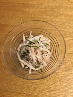 大根☆切り昆布☆サバ缶 梅サラダ-レシピのメイン写真