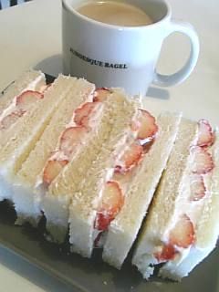 苺のサンドイッチ-レシピのメイン写真