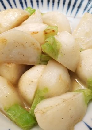 簡単絶品・蕪の塩バター炒め-レシピのメイン写真