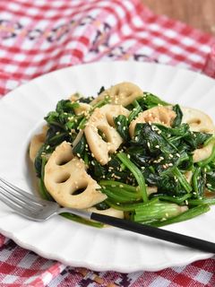 れんこんとほうれん草ガーリックバター醤油-レシピのメイン写真