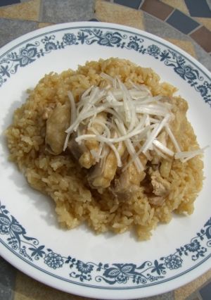 炊飯器におまかせ♪焼肉のタレｄｅ鶏肉ご飯-レシピのメイン写真