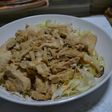 鶏むね肉とキノコのバタ−炒め
