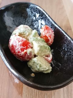 アボカドとトマトのちーず和え-レシピのメイン写真