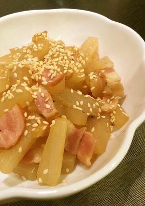 大根☆ベーコン コンソメくたくた煮♪-レシピのメイン写真