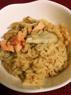 フライパンで炊き込みご飯-レシピのメイン写真