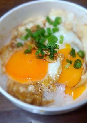 やめられない！目玉焼き丼-レシピのメイン写真