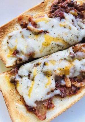 ミートソースのトースト-レシピのメイン写真