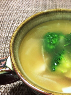 ぱぱっと作る!お手軽コンソメスープ-レシピのメイン写真
