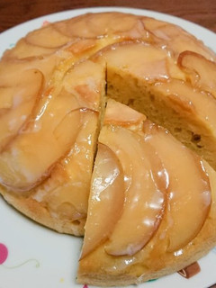 炊飯器で作る♥りんごとさつまいものケーキ-レシピのメイン写真
