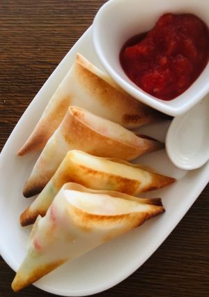 ポテトサラダを包んで変身♡ザ・オヤツ-レシピのメイン写真