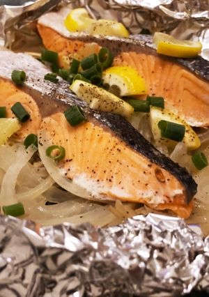 フライパンで簡単！鮭ときのこのホイル焼き-レシピのメイン写真