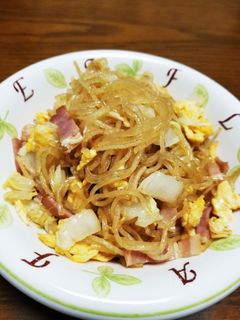 ☆白菜・ベーコン・卵の春雨炒め☆-レシピのメイン写真