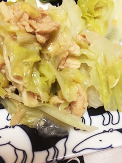 簡単!キャベツとツナの蒸し煮-レシピのメイン写真