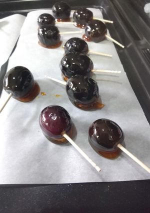 つやつや、パリパリのぶどう飴を！-レシピのメイン写真