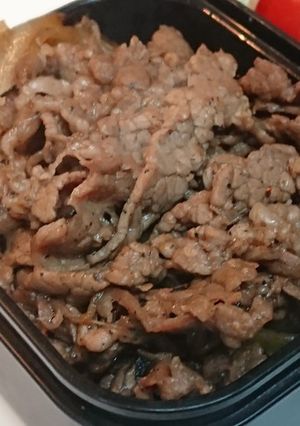牛肩ロースとオニオンの甘辛炒め-レシピのメイン写真