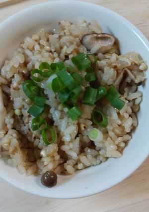 きのことそばの実の炊き込みご飯-レシピのメイン写真