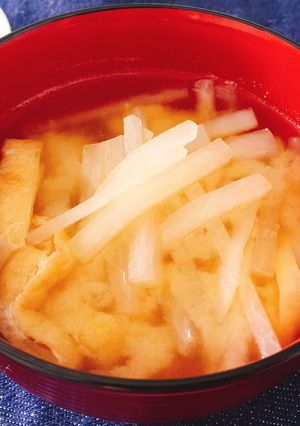 本だしで簡単！基本の大根と油揚げの味噌汁-レシピのメイン写真