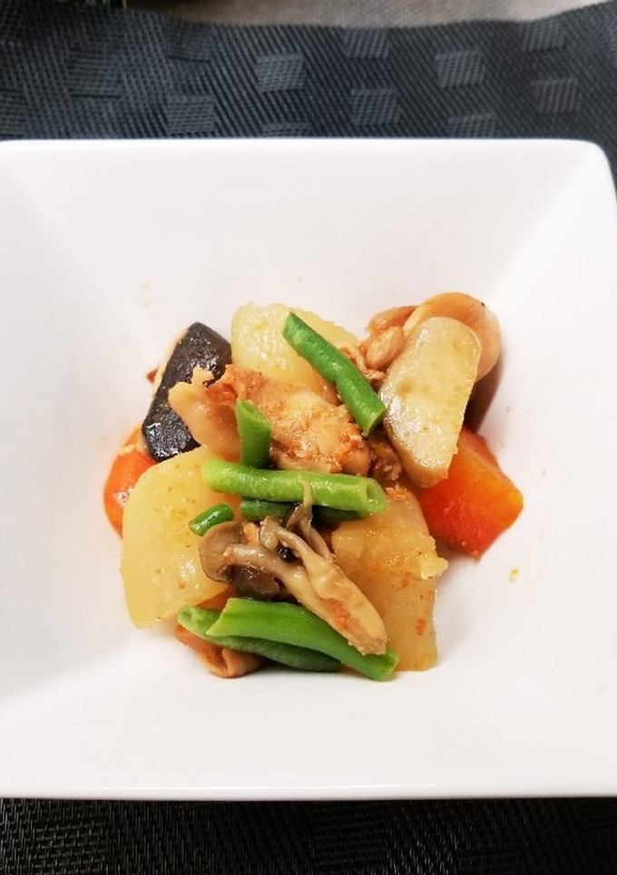 大根と鶏ももの韓国風蒸し煮-レシピのメイン写真