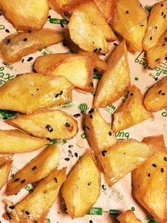 失敗なし!飴たっぷりカリッカリ大学芋♡-レシピのメイン写真