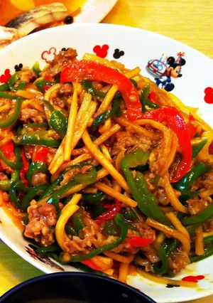 家庭用の調味料で美味しい青椒肉絲☆-レシピのメイン写真