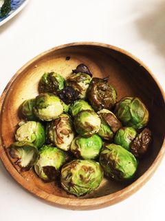 シンプルイズベスト、芽キャベツの素揚げ-レシピのメイン写真