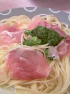 パパっと簡単ブロッコリーと生ハムのパスタ-レシピのメイン写真