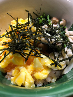 半熟卵ときのこ丼(明太子ご飯)-レシピのメイン写真