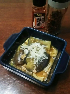 味噌を入れるよ、うちの麻婆茄子(豆腐)。-レシピのメイン写真