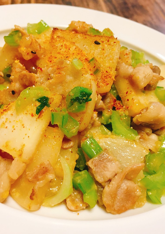 優しい甘さ♡かぶと豚肉の味噌炒め-レシピのメイン写真