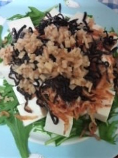 簡単!水菜と豆腐のヘルシーサラダ-レシピのメイン写真