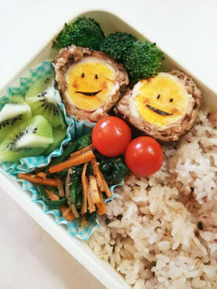 お弁当(11/29)スコッチエッグ風!-レシピのメイン写真