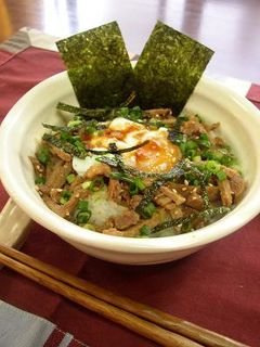 エバラ黄金のたれ煮豚で煮豚丼-レシピのメイン写真