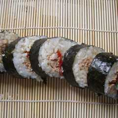 รูปของ 照り焼きチキンロール寿司