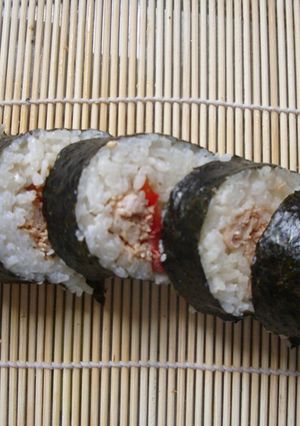照り焼きチキンロール寿司-レシピのメイン写真