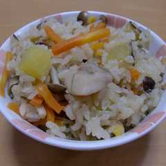 รูปของ さつまいもときのこの炊き込みご飯