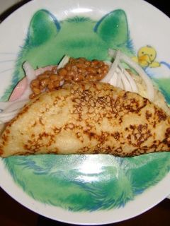 【3時】新玉&マヨ納豆のお好み焼きサンド-レシピのメイン写真