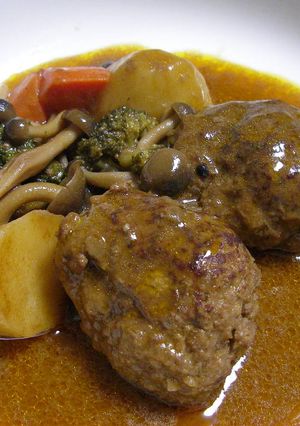 とっても簡単♪煮込みハンバーグ-レシピのメイン写真